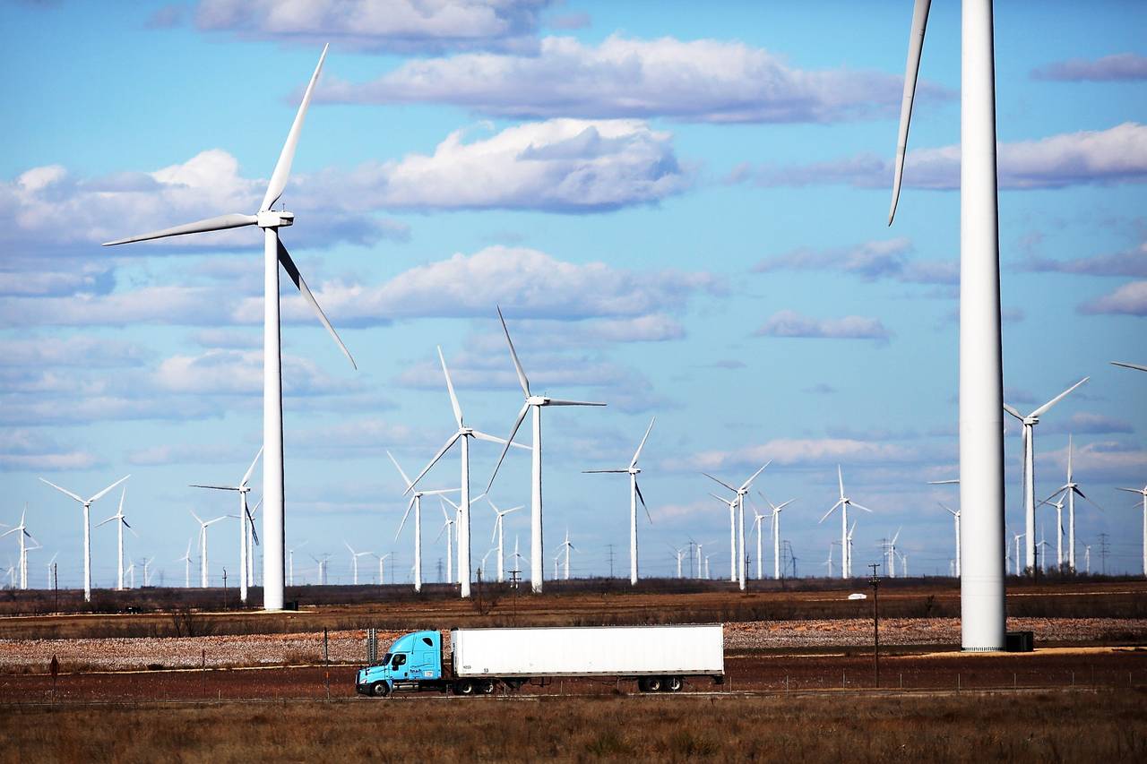 Texas, capital do petróleo nos EUA, aposta em energia eólica e solar