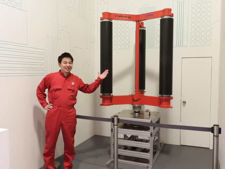 Engenheiro desenvolve turbina eólica que aproveita energia de tufões