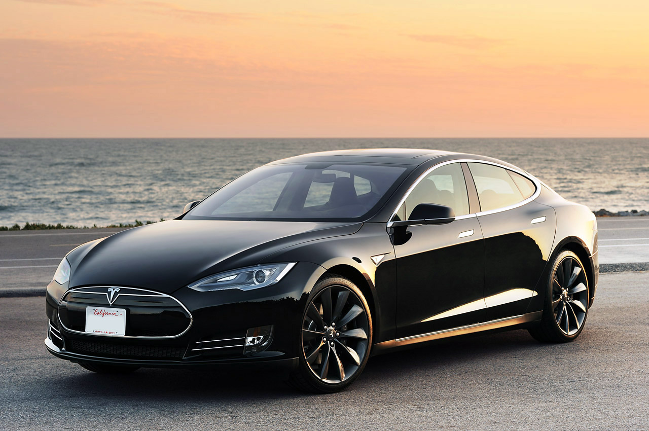 Investigação conclui que sistema de carro da Tesla não teve culpa em acidente fatal