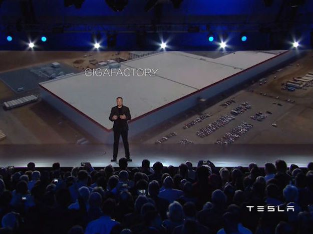 Tesla planeja construir mais 3 gigafactories