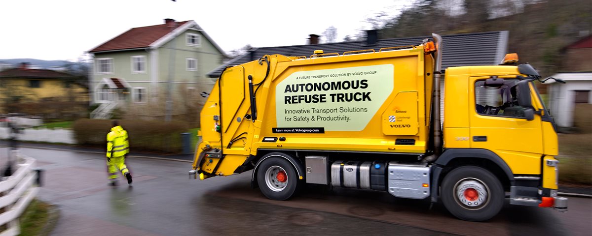 Volvo desenvolve um caminhão de lixo autônomo