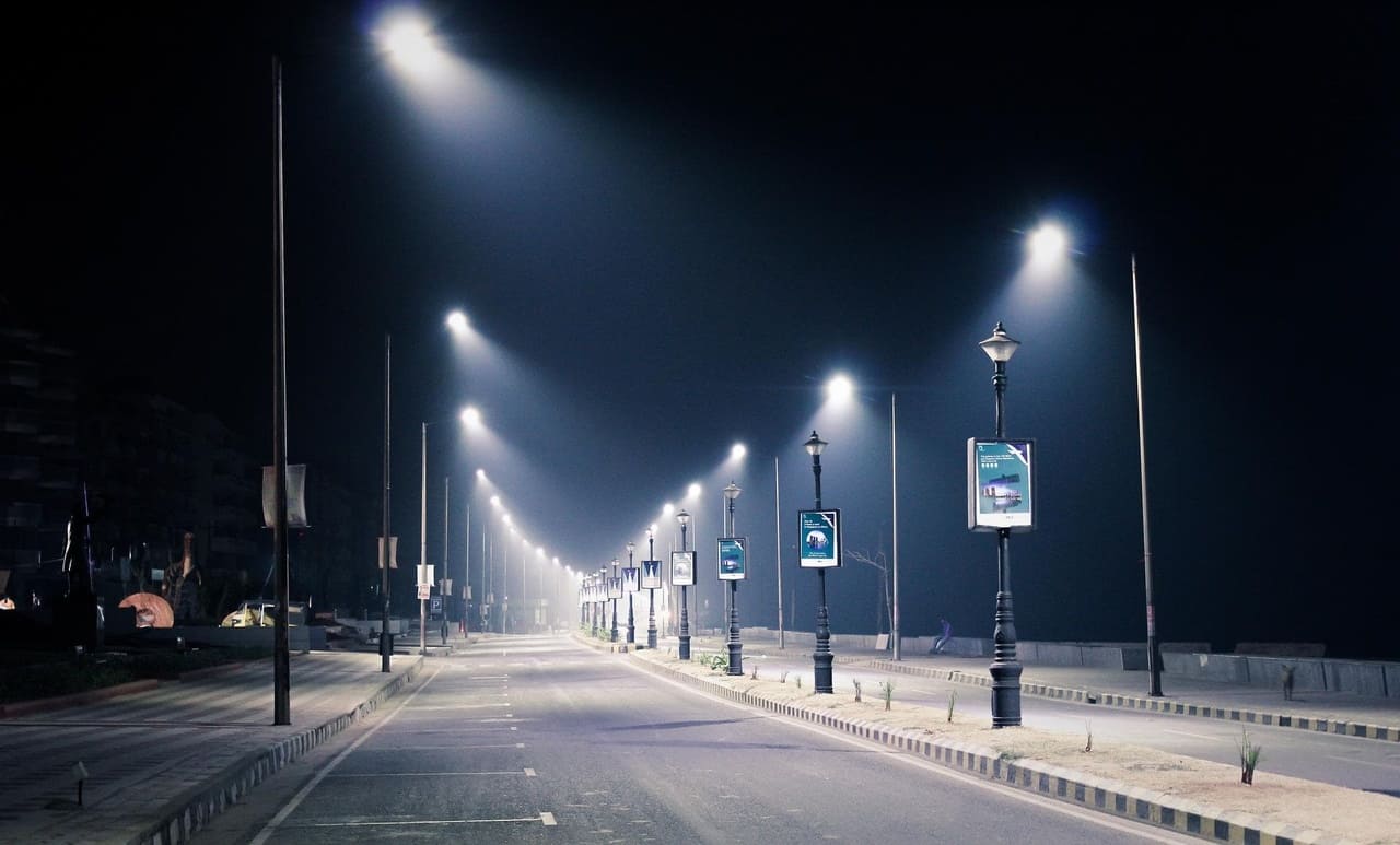 O uso de lâmpadas de LED para iluminação da cidade